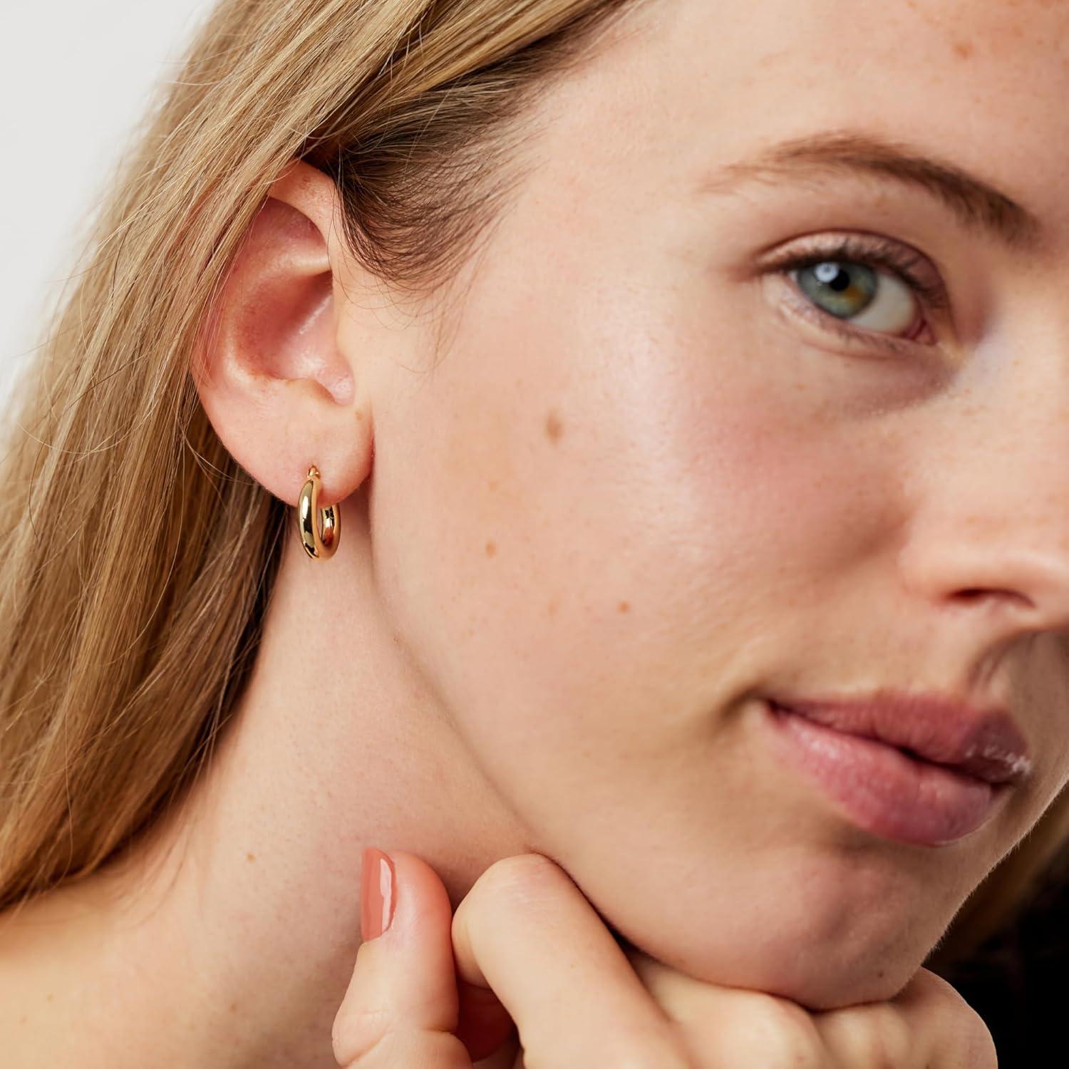 imageAna Luisa 10K Solid Small Gold Hoop Earrings for Women Hoop Earrings for Women Hypoallergenic WaterResistant Recycled Solid Gold Jewelry for Everyday Wear Dainty Jewelry